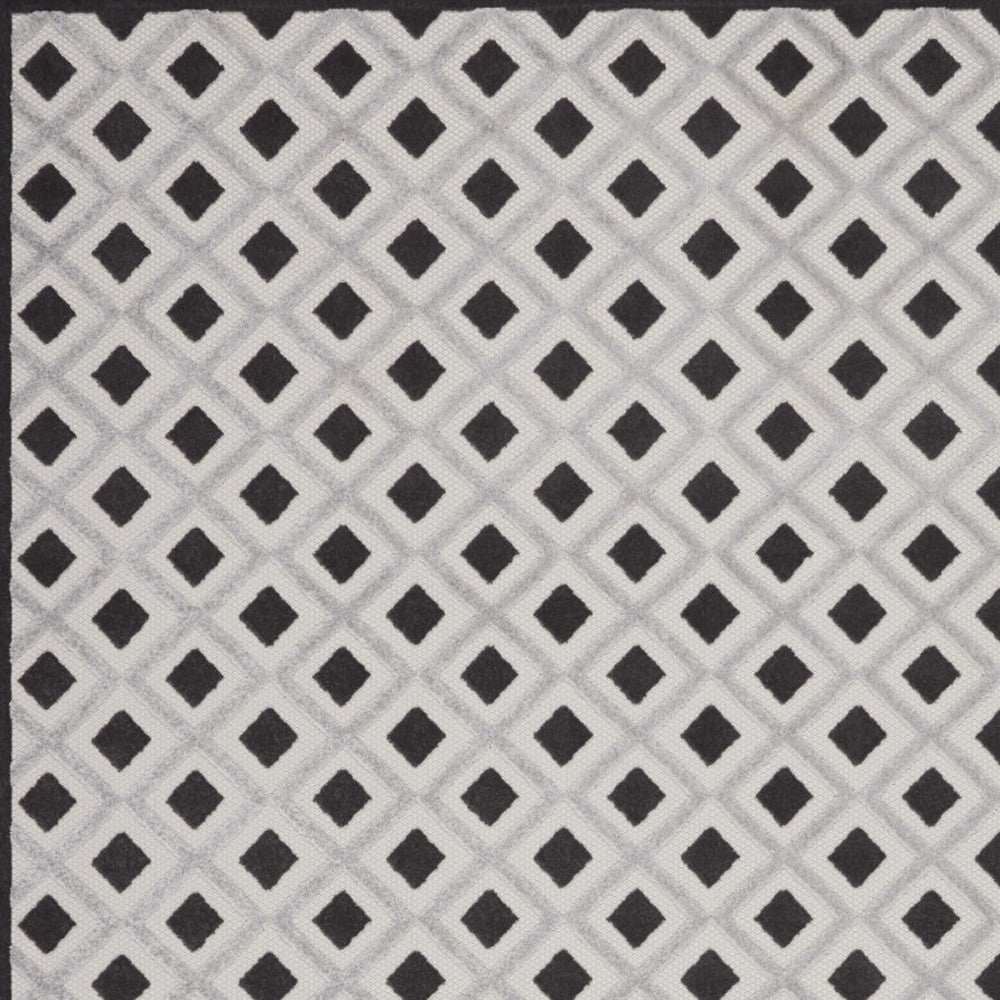 10' X 13' Black And White Gingham Non Skid Indoor Outdoor Area Rug - Homeroots - Flyclothing LLC