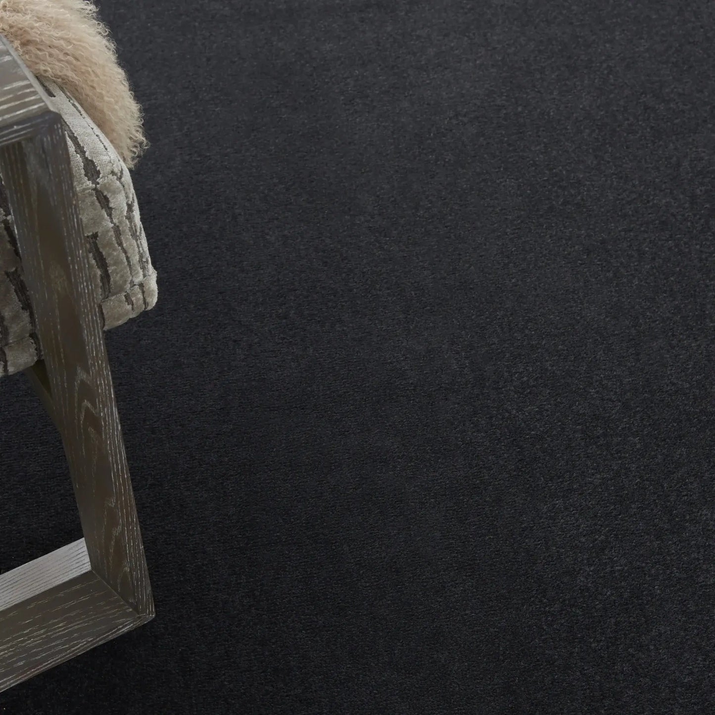 8' X 10' Black Stain Resistant Indoor Outdoor Area Rug - Homeroots - Flyclothing LLC