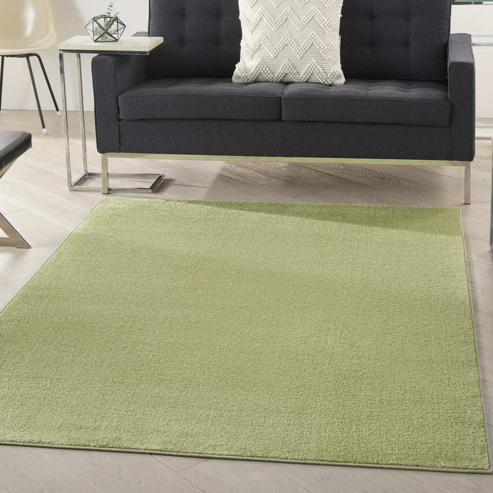 5' X 7' Green Non Skid Indoor Outdoor Area Rug - Homeroots - Flyclothing LLC