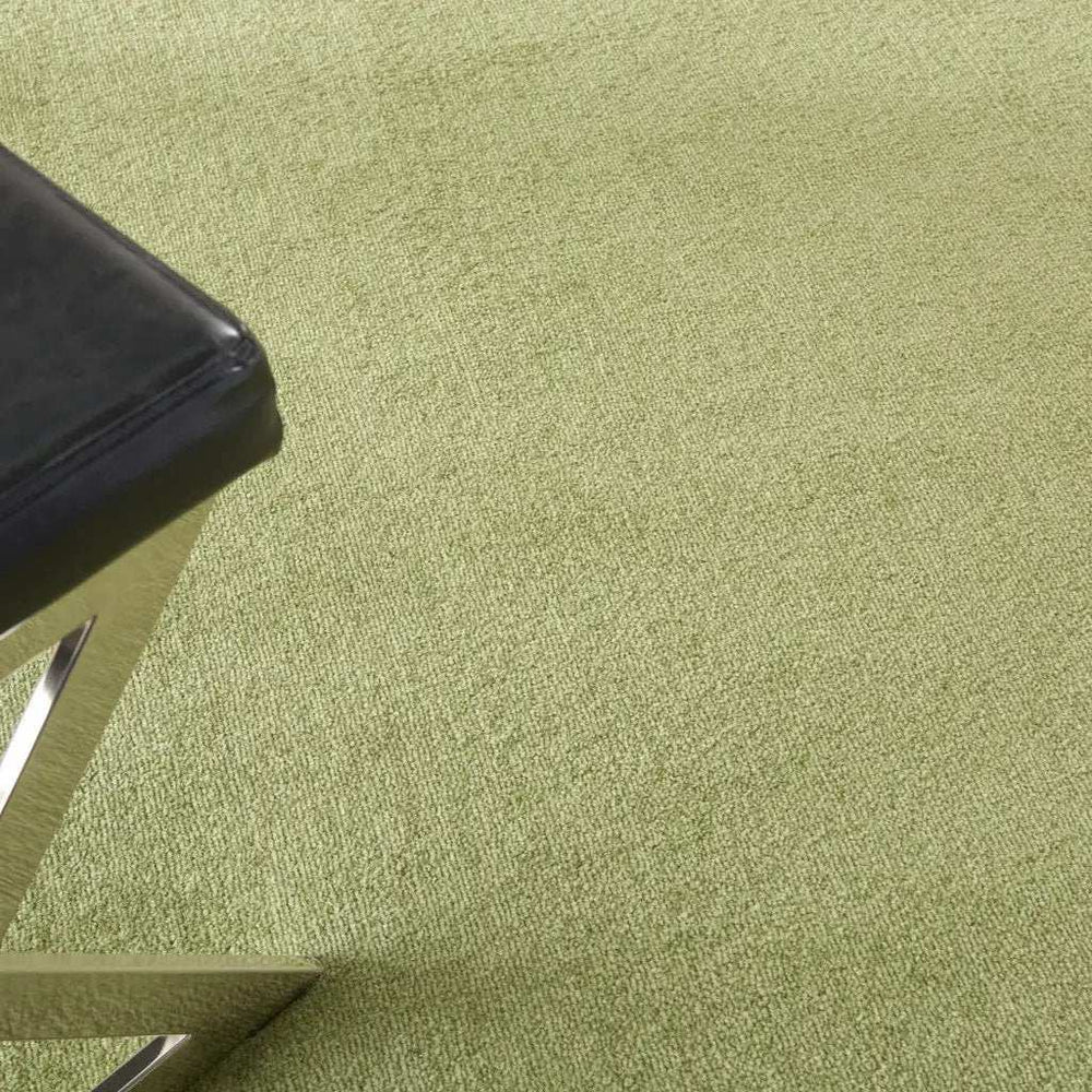 6' X 9' Green Non Skid Indoor Outdoor Area Rug - Homeroots - Flyclothing LLC