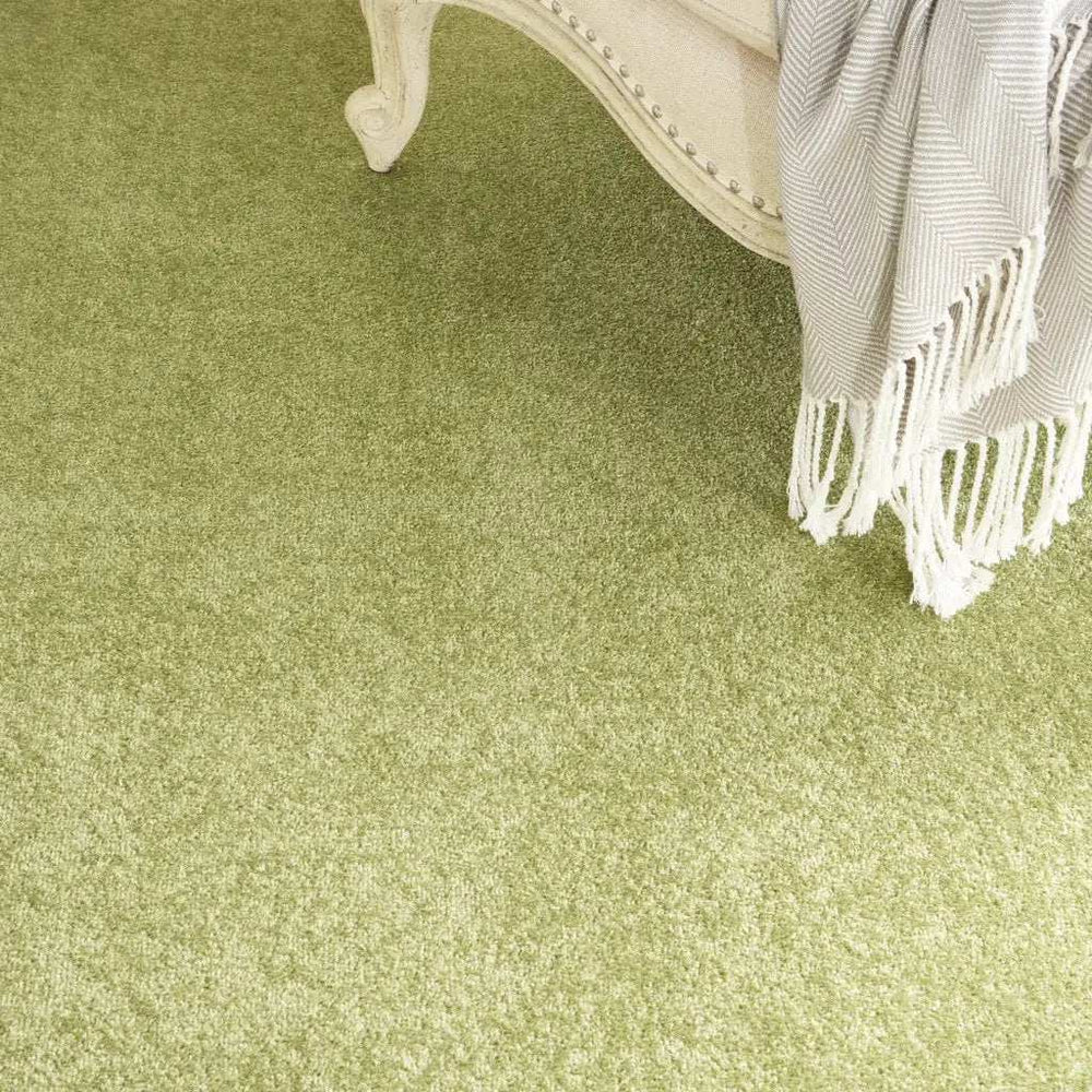 7' X 10' Green Non Skid Indoor Outdoor Area Rug - Homeroots - Flyclothing LLC