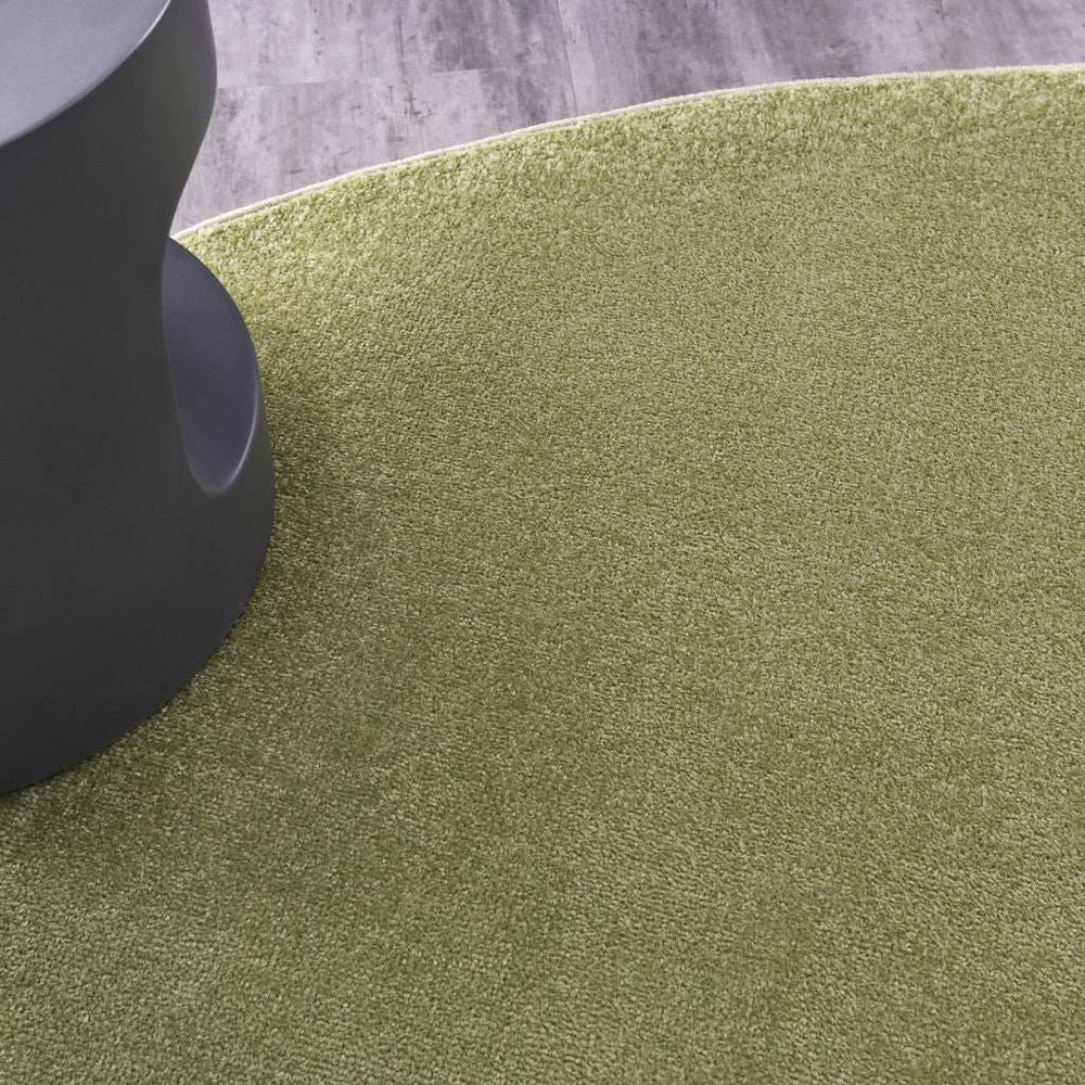 8' X 8' Green Round Non Skid Indoor Outdoor Area Rug - Homeroots - Flyclothing LLC