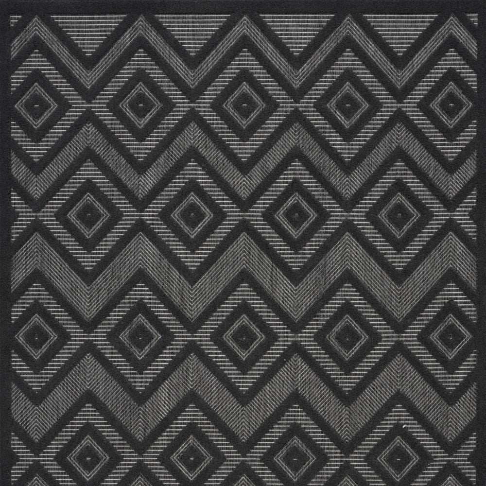 5' X 7' Charcoal Black Argyle Indoor Outdoor Area Rug - Homeroots - Flyclothing LLC