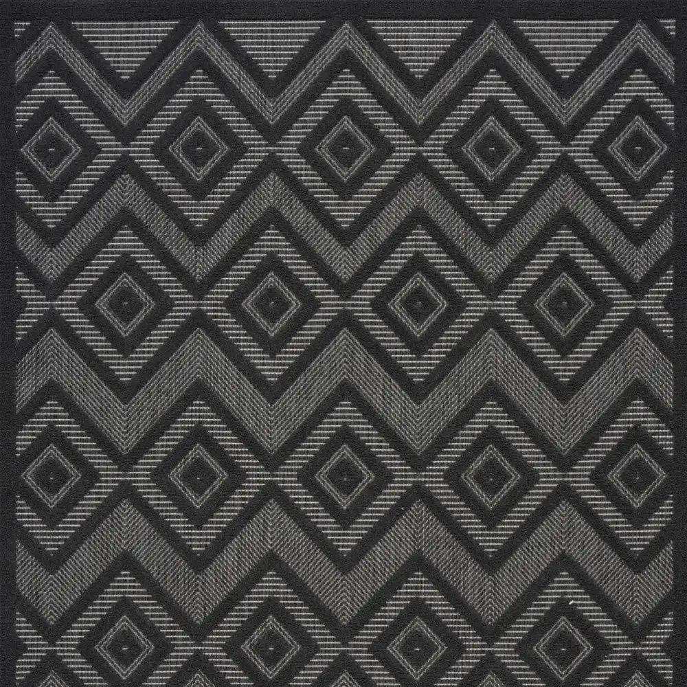 6' X 9' Charcoal Black Argyle Indoor Outdoor Area Rug - Homeroots - Flyclothing LLC