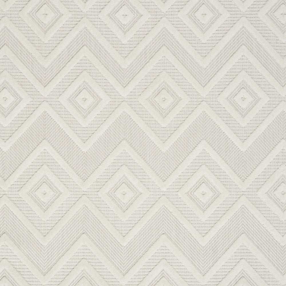 5' X 7' Ivory And White Argyle Indoor Outdoor Area Rug - Homeroots - Flyclothing LLC