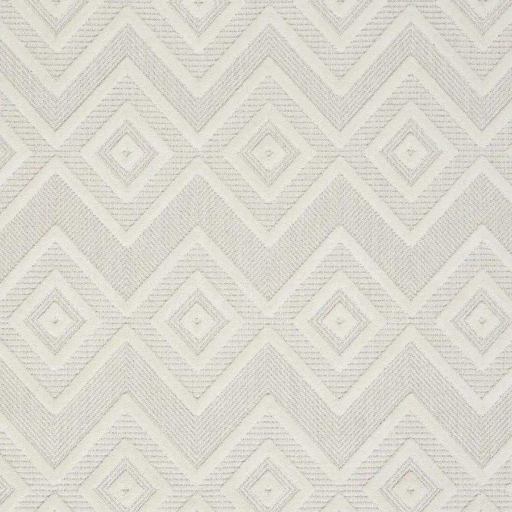 6' X 9' Ivory And White Argyle Indoor Outdoor Area Rug - Homeroots - Flyclothing LLC
