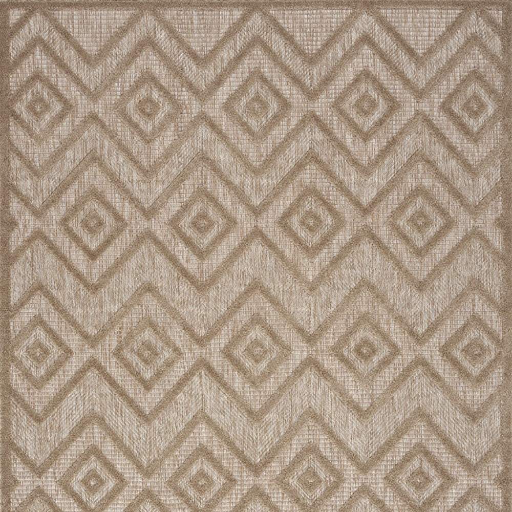 5' X 7' Natural Beige Argyle Indoor Outdoor Area Rug - Homeroots - Flyclothing LLC