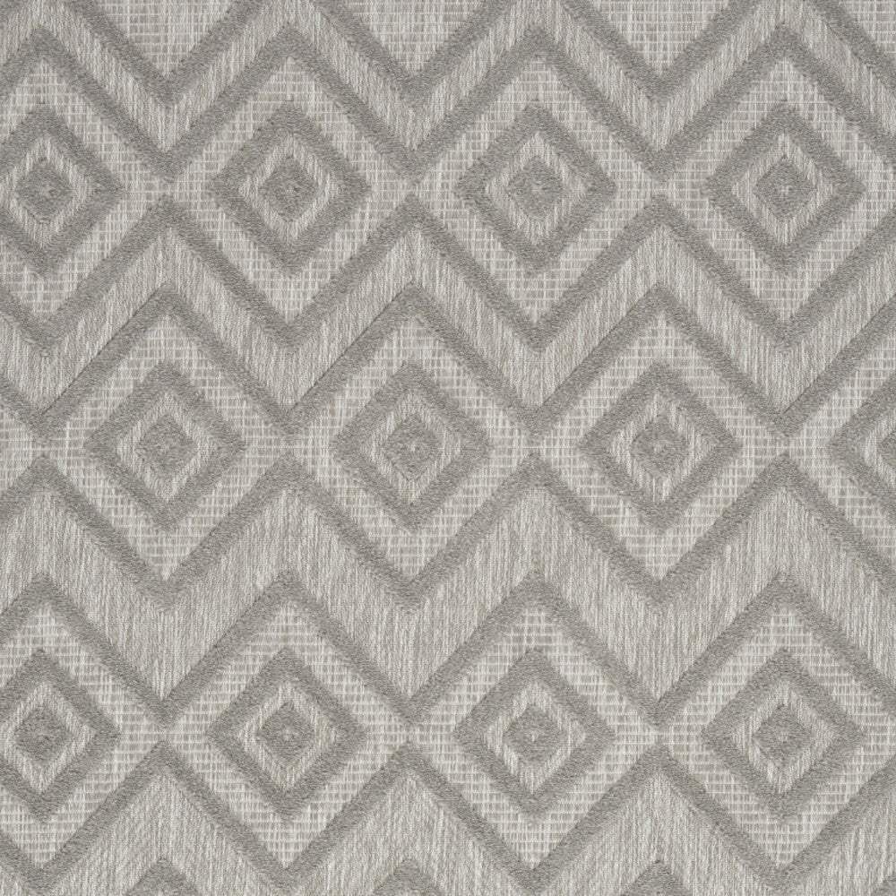 5' X 7' Silver Grey Argyle Indoor Outdoor Area Rug - Homeroots - Flyclothing LLC