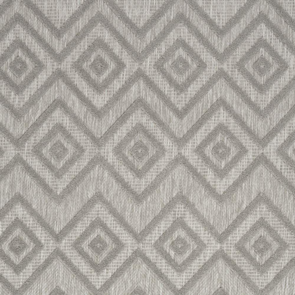 6' X 9' Silver Grey Argyle Indoor Outdoor Area Rug - Homeroots - Flyclothing LLC