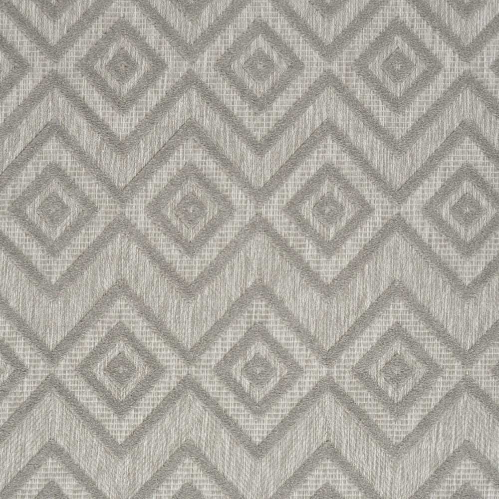 4' X 6' Silver Grey Argyle Indoor Outdoor Area Rug - Homeroots - Flyclothing LLC