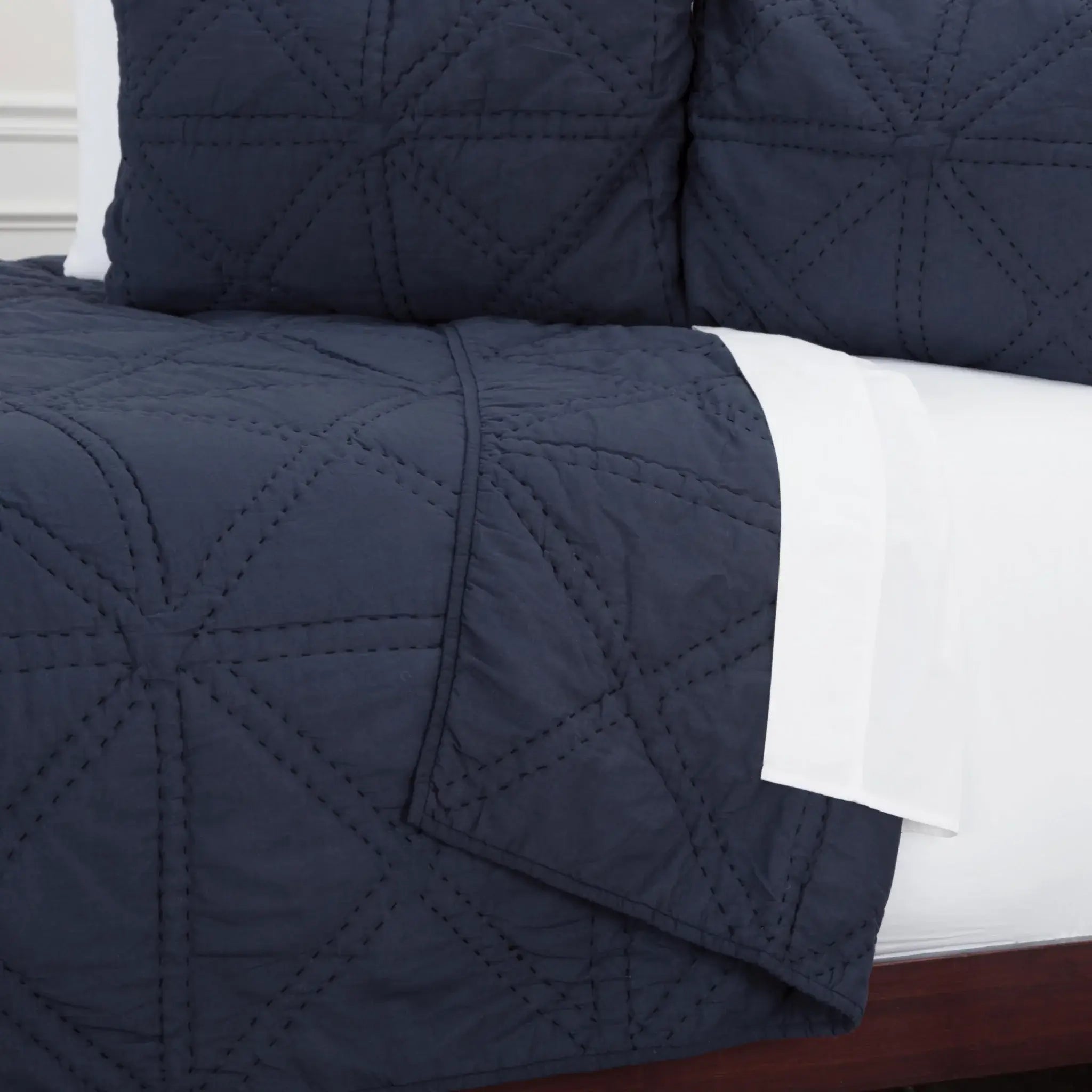 Indigo King 100% Cotton 300 Thread Count Machine Washable Down Alternative Comforter - Homeroots - Flyclothing LLC