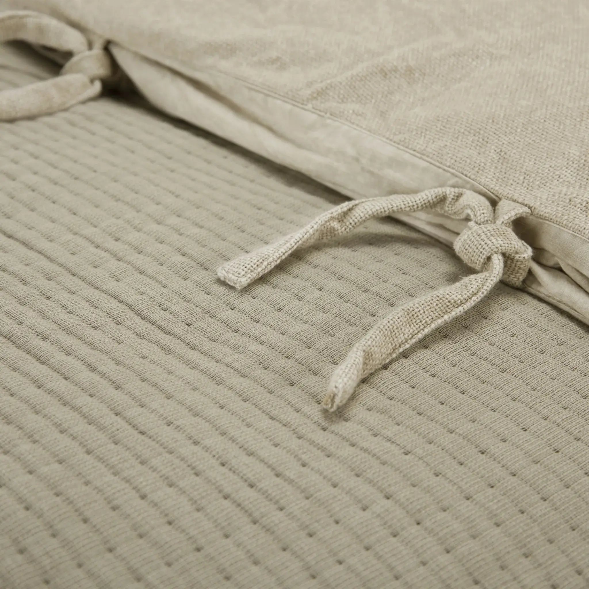 Natural King 100% Cotton 300 Thread Count Machine Washable Down Alternative Comforter - Homeroots - Flyclothing LLC