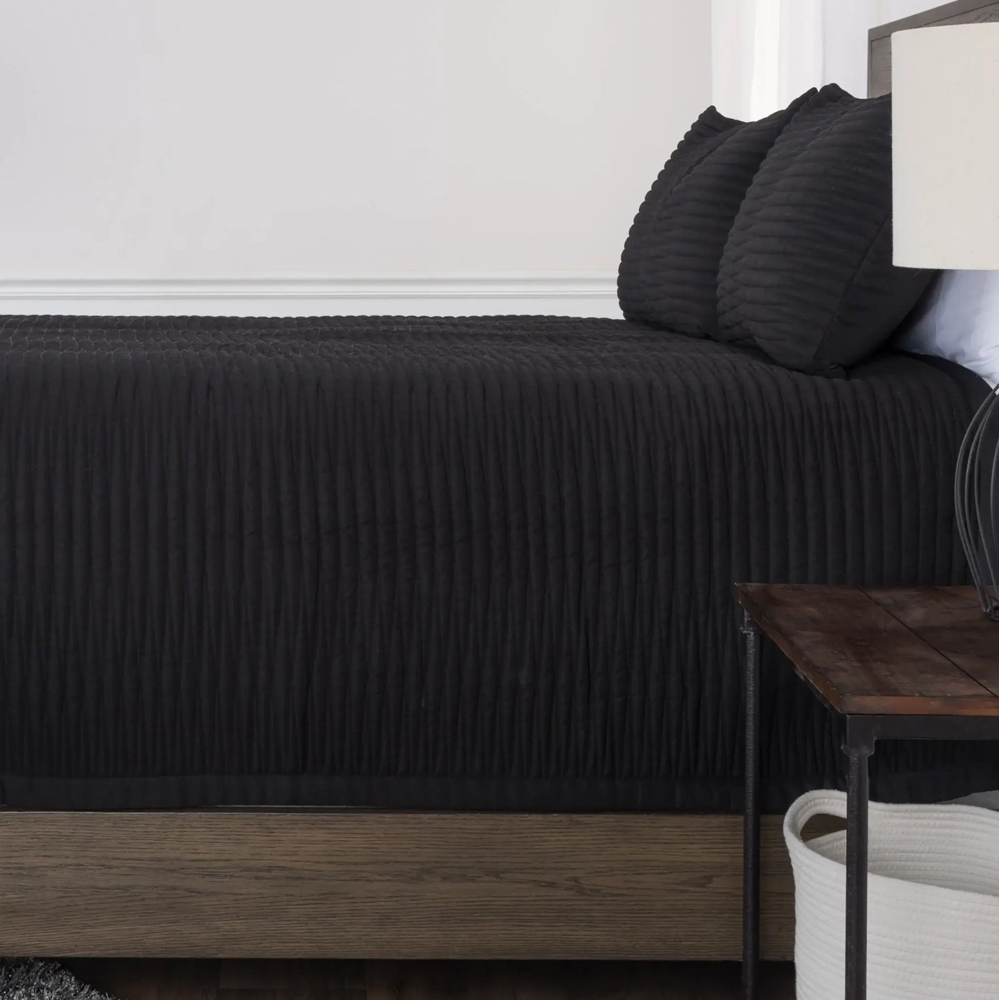 Black King Microfiber 300 Thread Count Machine Washable Down Alternative Comforter - Homeroots - Flyclothing LLC