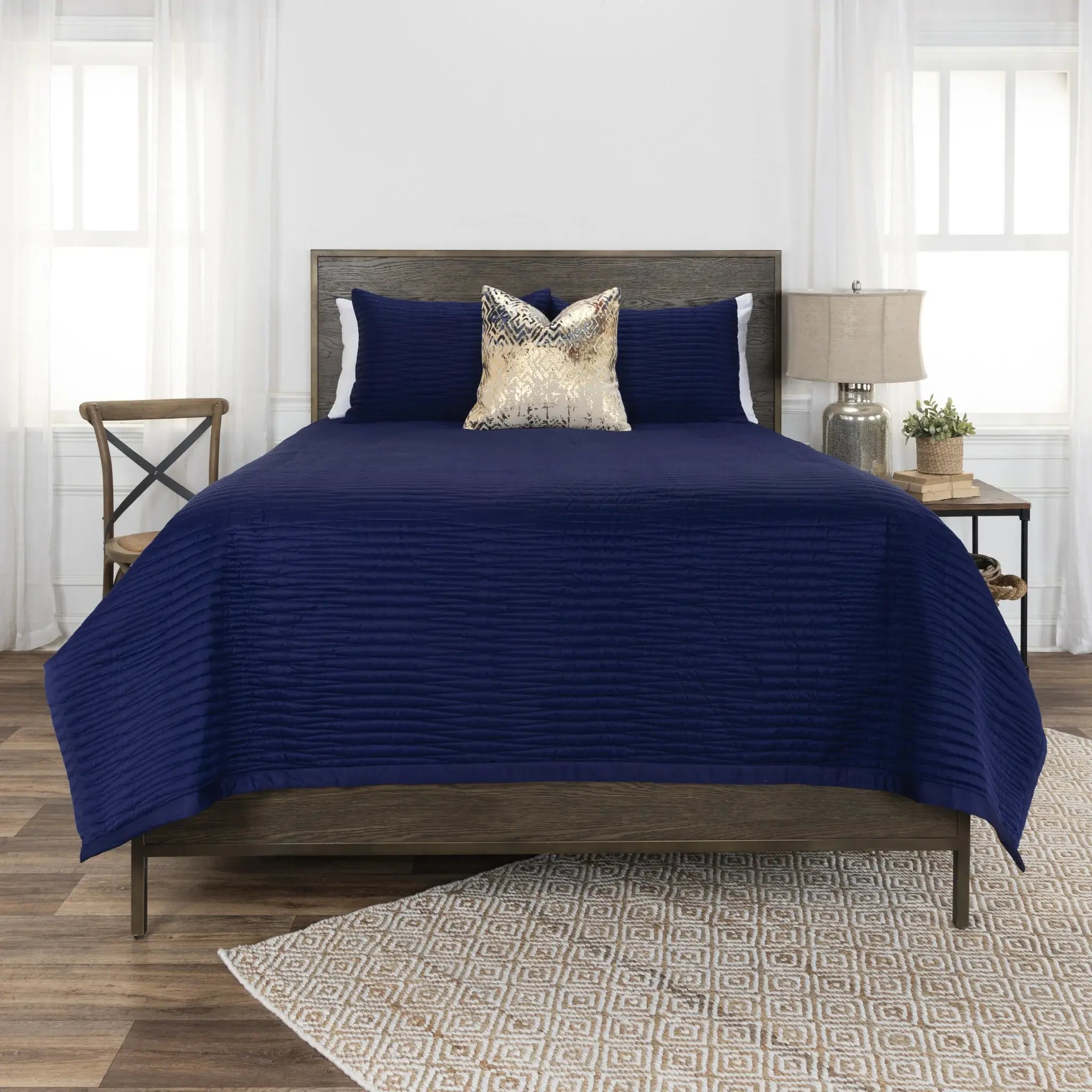 Indigo Queen Microfiber 300 Thread Count Machine Washable Down Alternative Comforter - Homeroots - Flyclothing LLC