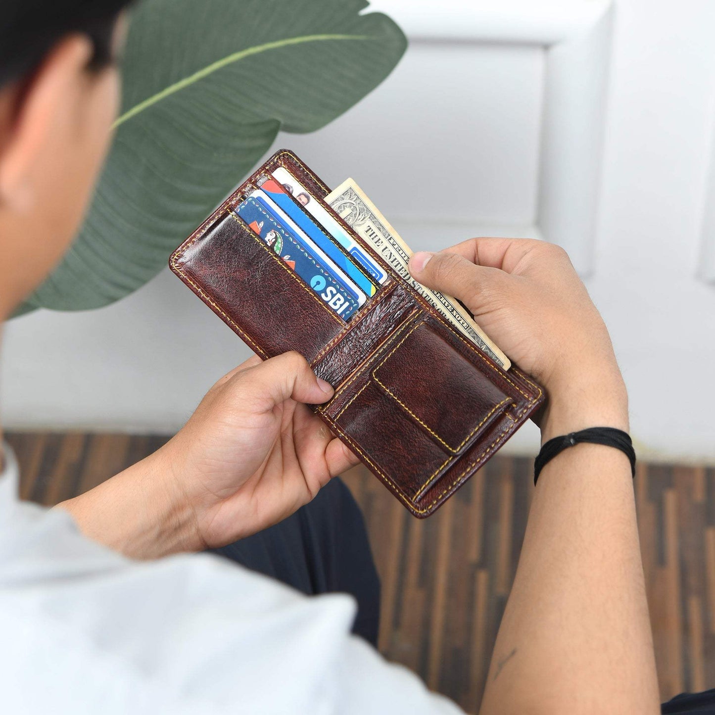 Ryan Classic Bi-Fold Wallet - Classy Leather Bags - Flyclothing LLC