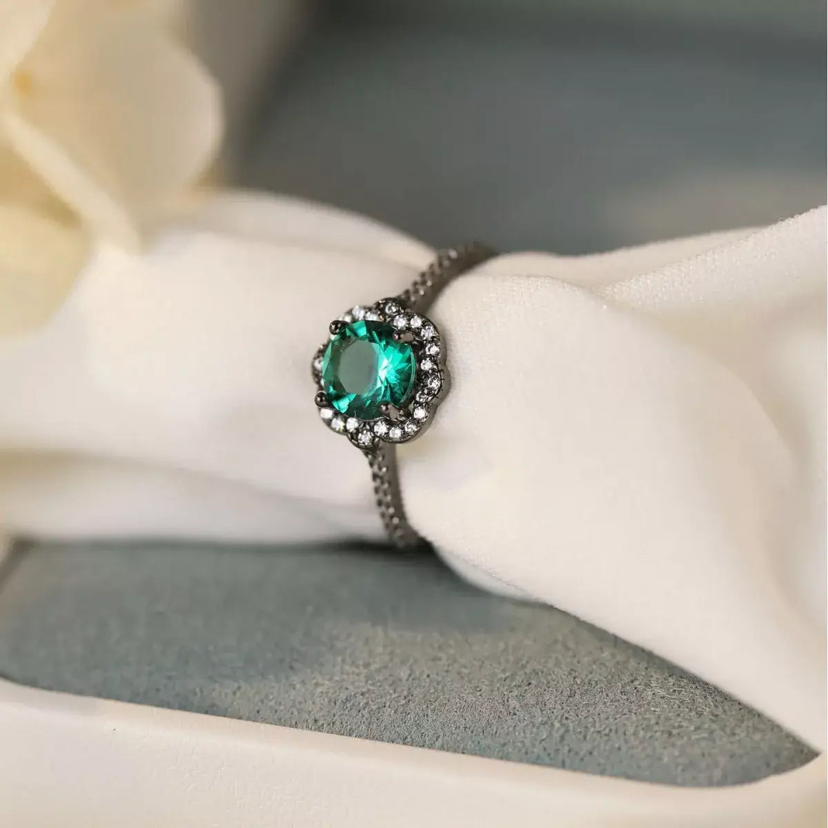 925 Sterling Silver Zircon Minimalist Ring - Trendsi - Flyclothing LLC