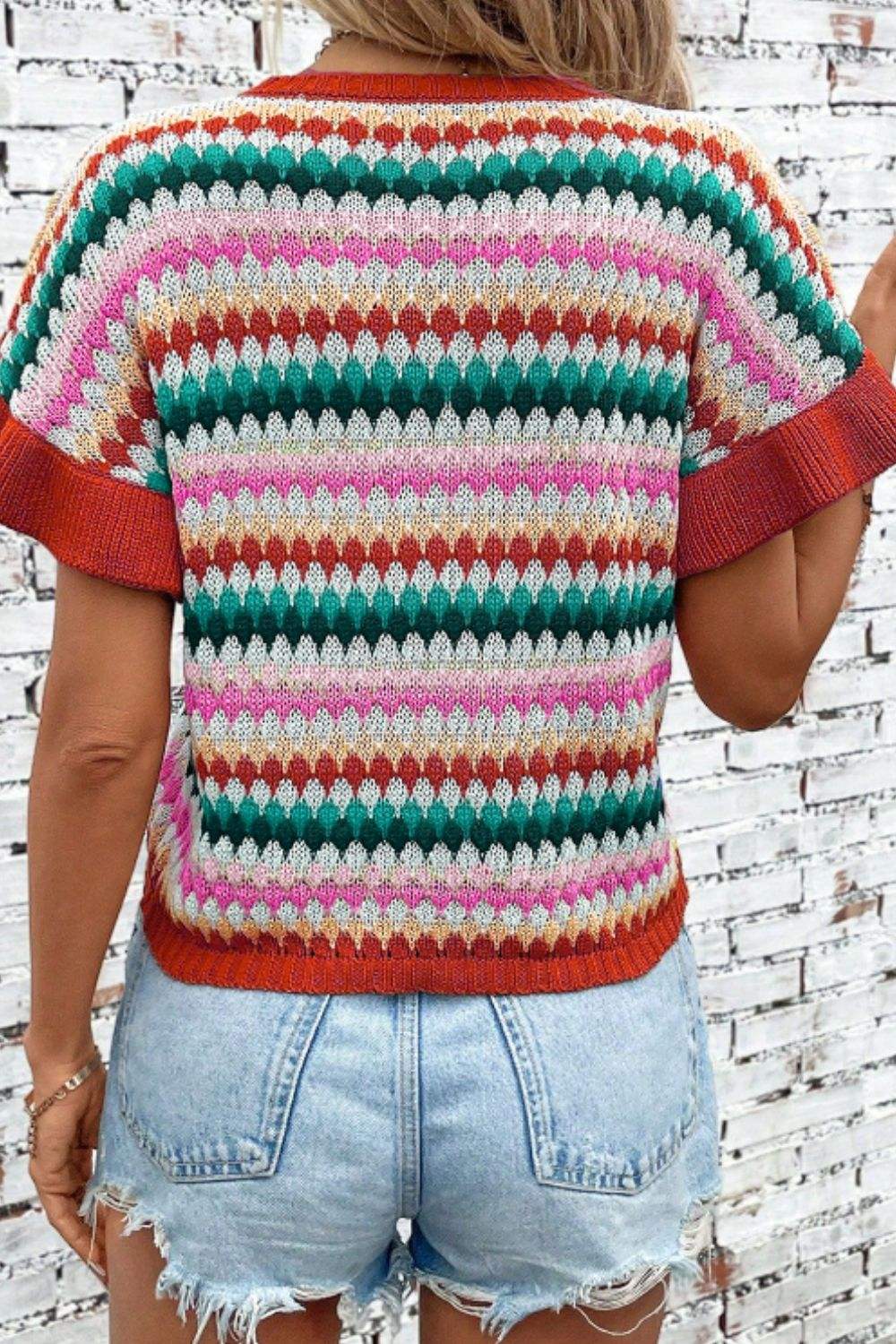 Contrast Round Neck Short Sleeve Sweater - Trendsi - Flyclothing LLC