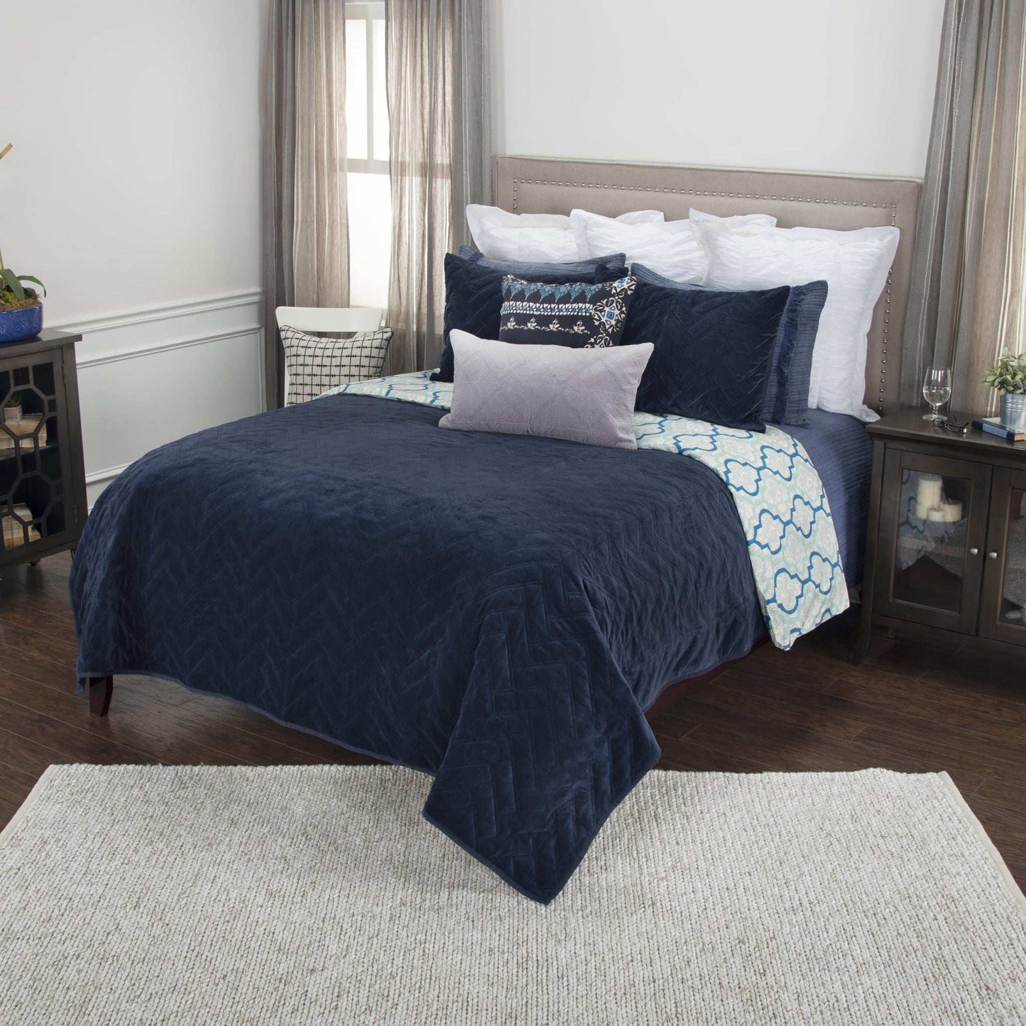 Indigo Queen 100% Cotton 300 Thread Count Dry Clean Only Down Alternative Comforter - Homeroots - Flyclothing LLC