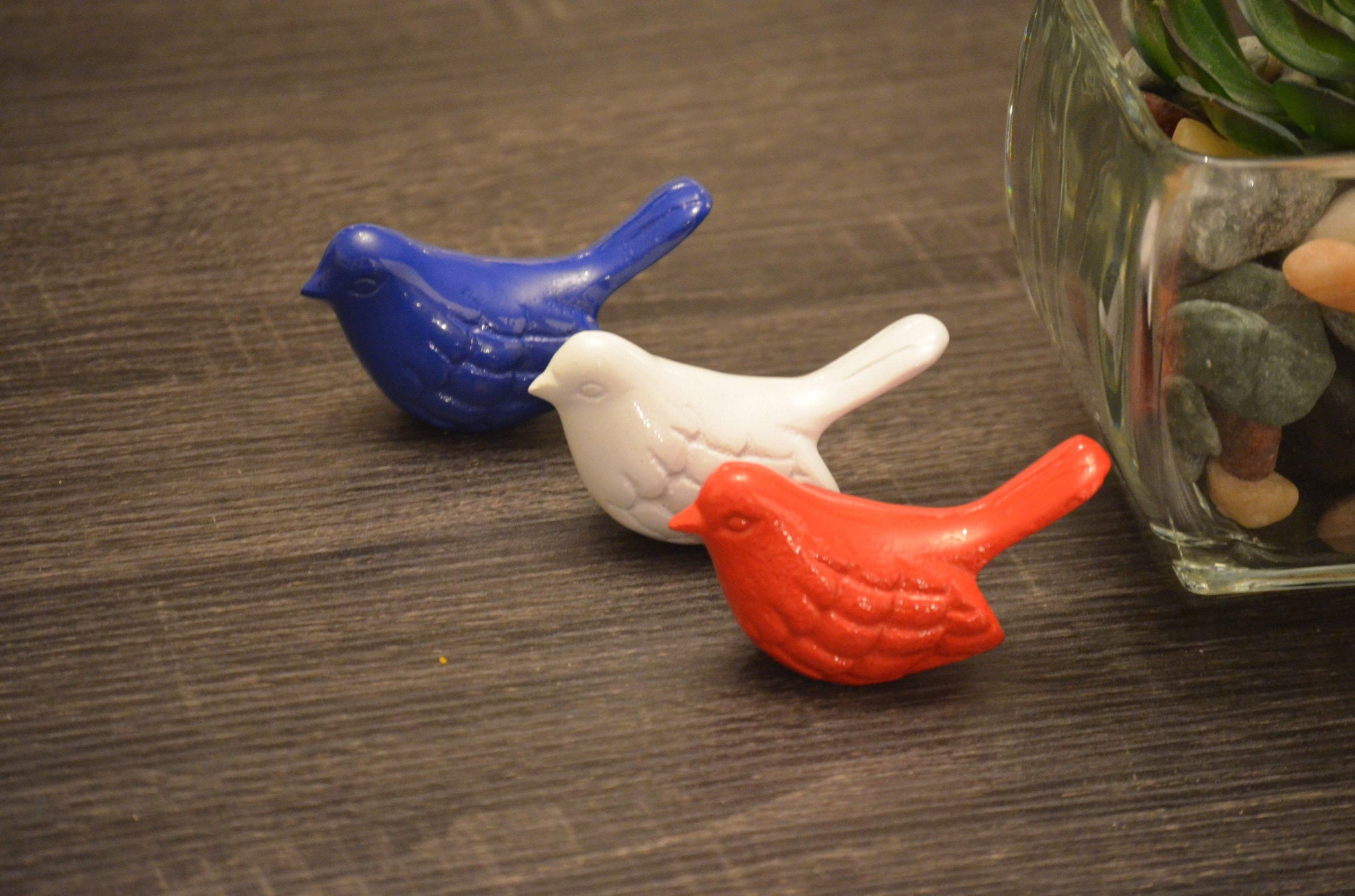 Set of Three Red White And Blue Metal Bird Tabletop Sculptures - HomeRoots - Flyclothing LLC