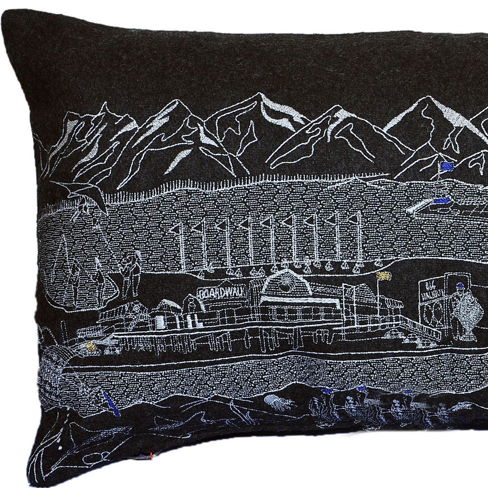 14" X 24" Black Gray and White Hometown Pride Wool Lumbar Throw Pillow - Homeroots - Flyclothing LLC