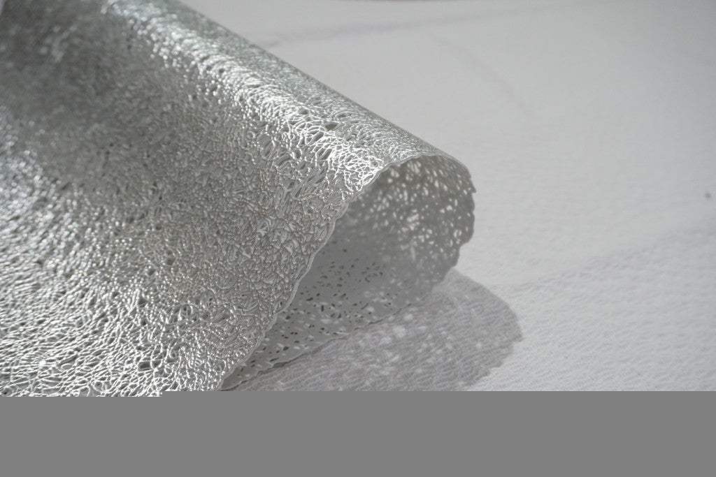 18" Set of Four Silver Vinyl Placemats - HomeRoots - Flyclothing LLC