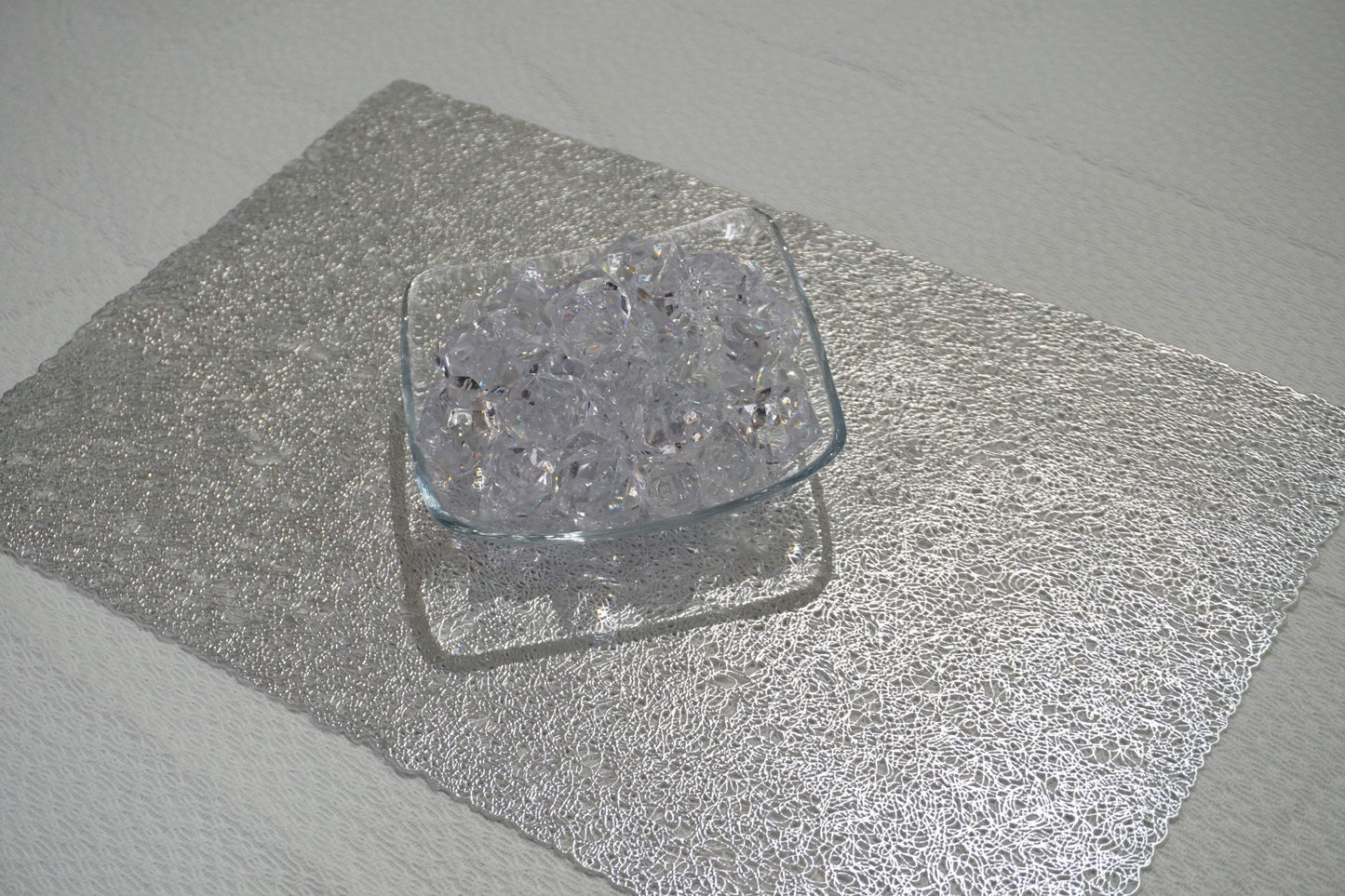 18" Set of Four Silver Vinyl Placemats - HomeRoots - Flyclothing LLC
