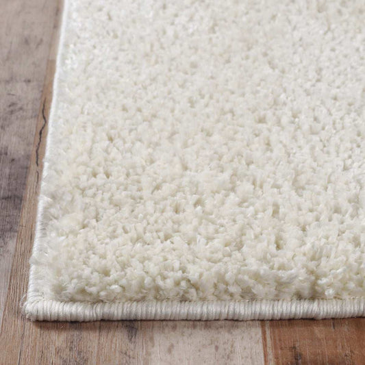 4' X 6' Ivory Shag Stain Resistant Area Rug - Homeroots - Flyclothing LLC