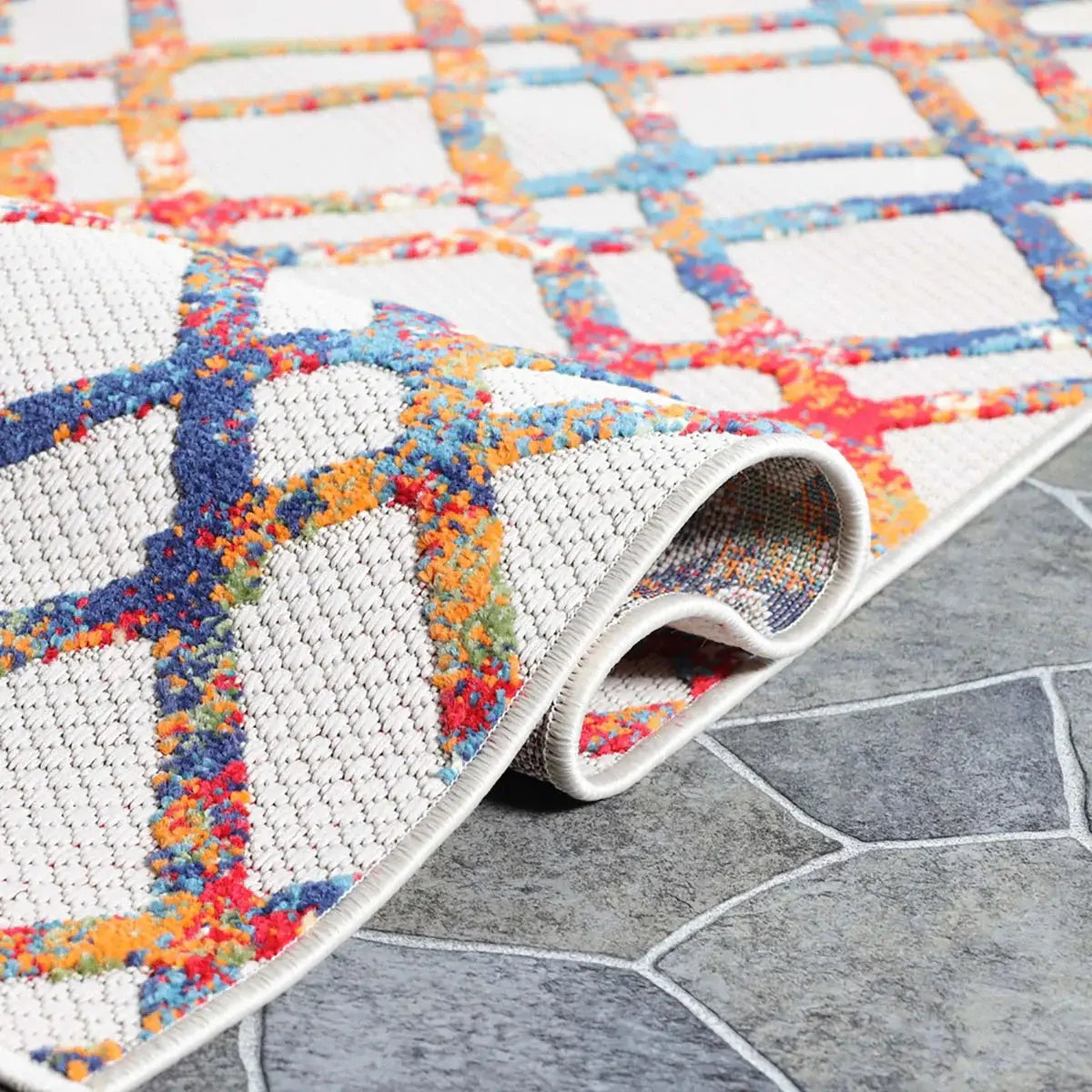 7' X 9' Cream Geometric Stain Resistant Non Skid Indoor Outdoor Area Rug - Homeroots - Flyclothing LLC