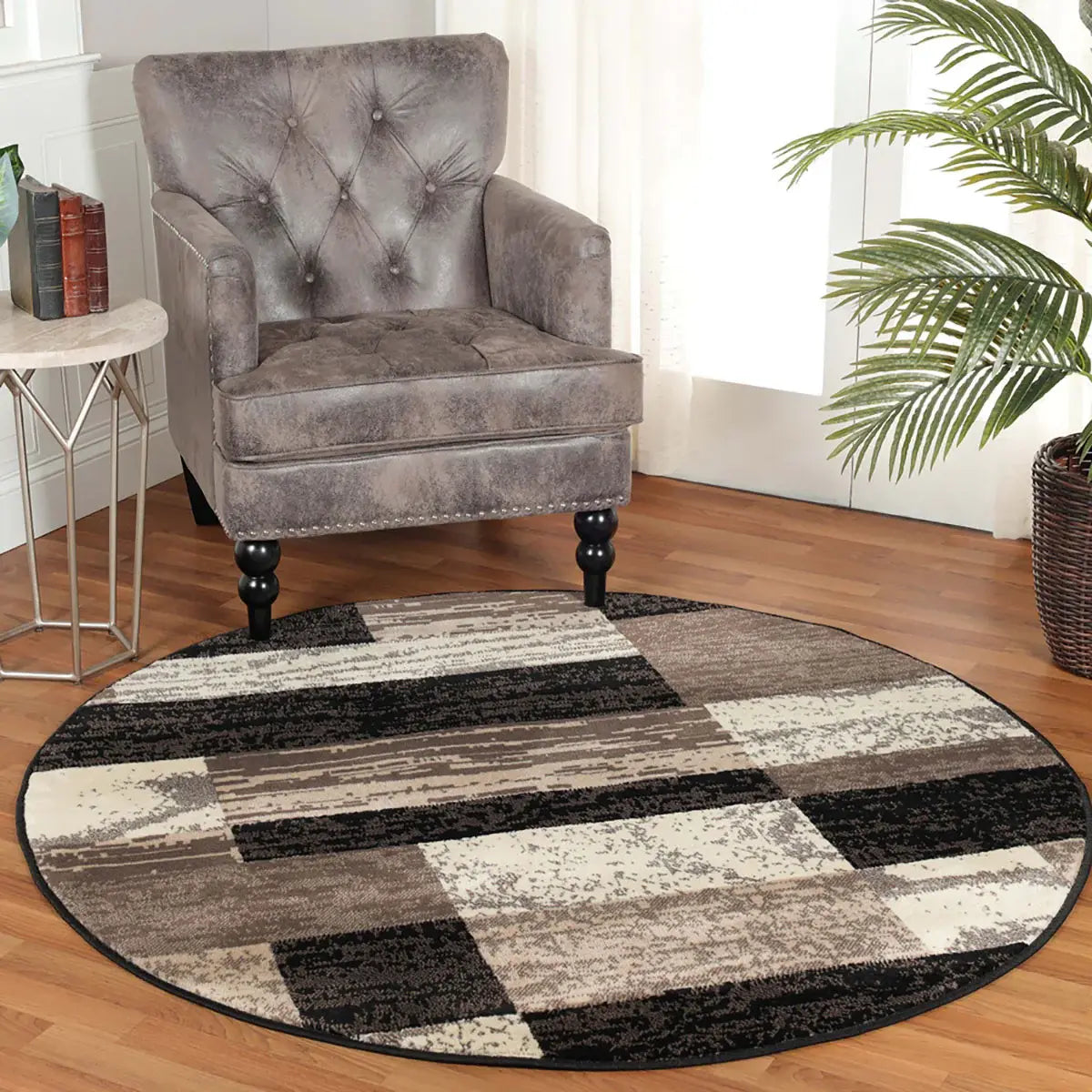 5' Round Chocolate Round Patchwork Power Loom Stain Resistant Area Rug - Homeroots - Flyclothing LLC