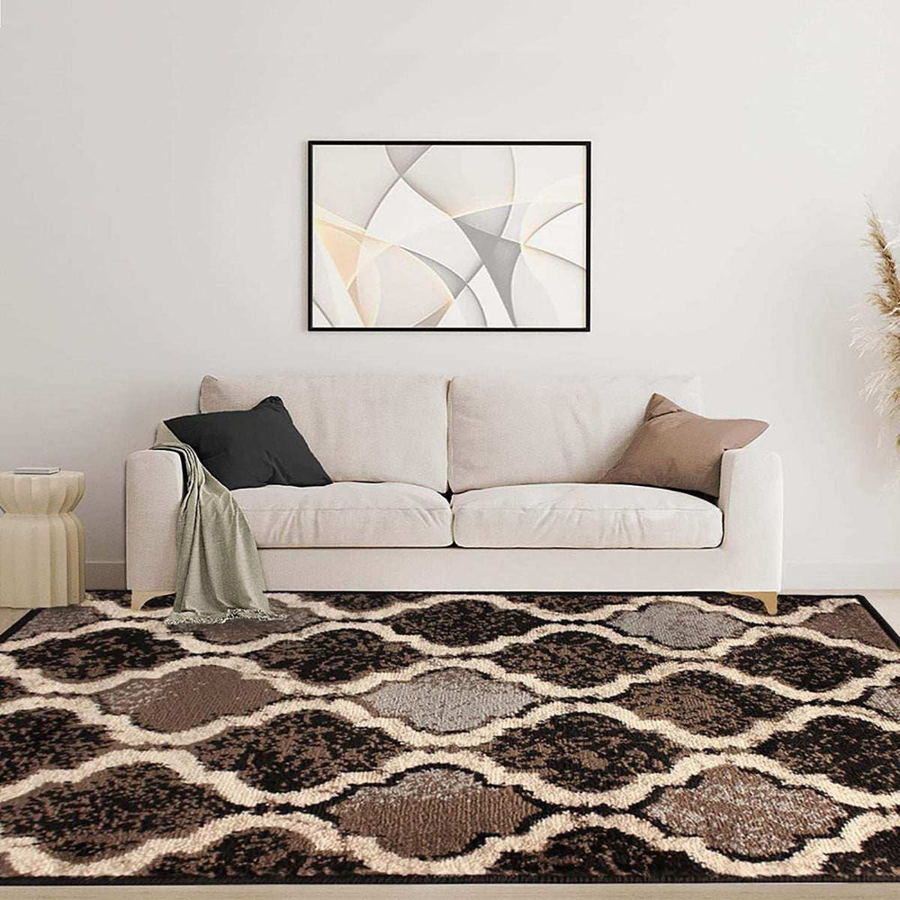 5' X 8' Chocolate Quatrefoil Power Loom Distressed Stain Resistant Area Rug - Homeroots - Flyclothing LLC