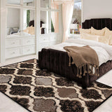 5' X 8' Chocolate Quatrefoil Power Loom Distressed Stain Resistant Area Rug - Homeroots - Flyclothing LLC