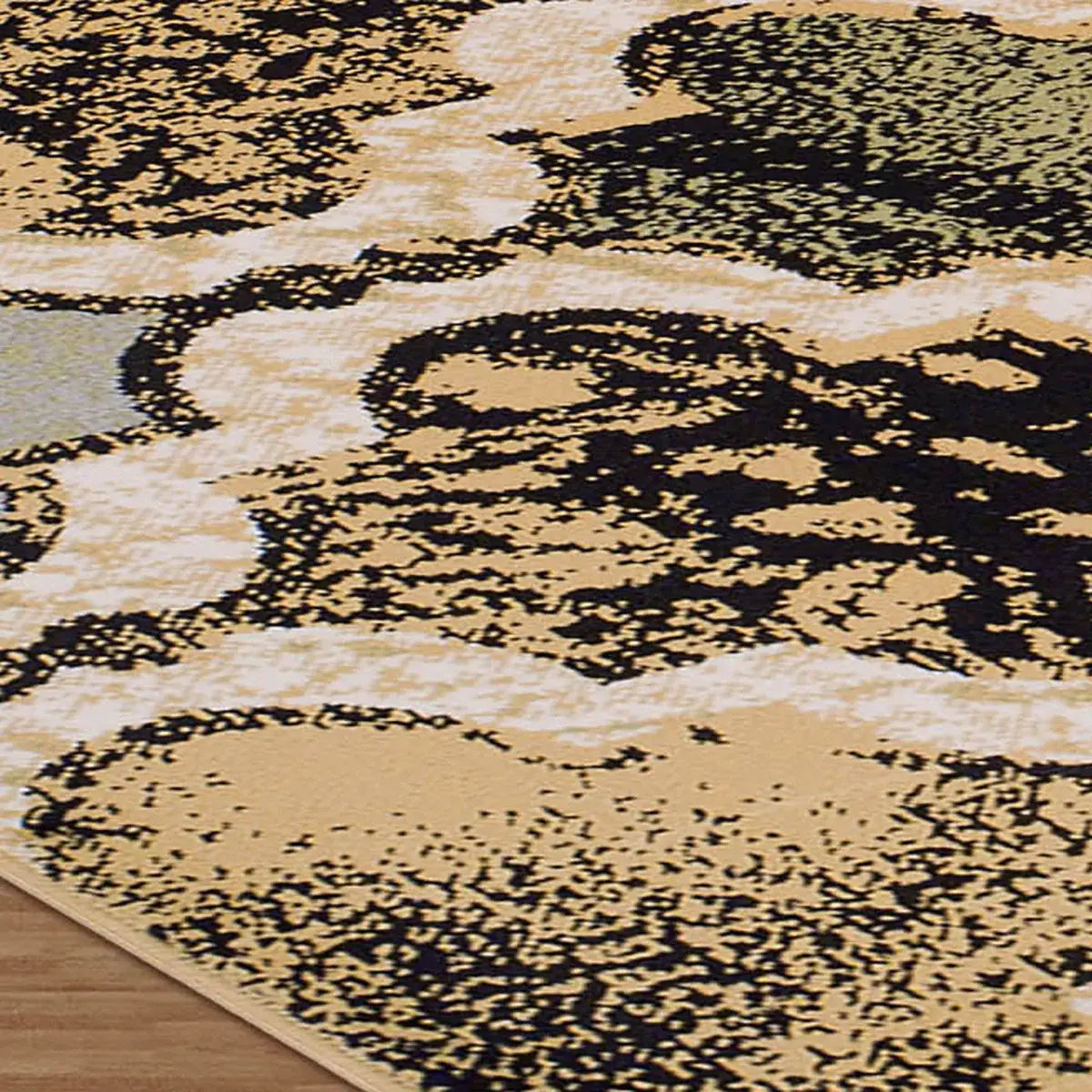 5' X 8' Multi Color Quatrefoil Power Loom Distressed Stain Resistant Area Rug - Homeroots - Flyclothing LLC