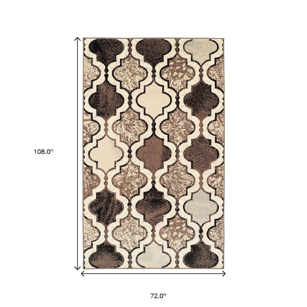 6' X 9' Ivory Quatrefoil Power Loom Distressed Stain Resistant Area Rug - Homeroots - Flyclothing LLC
