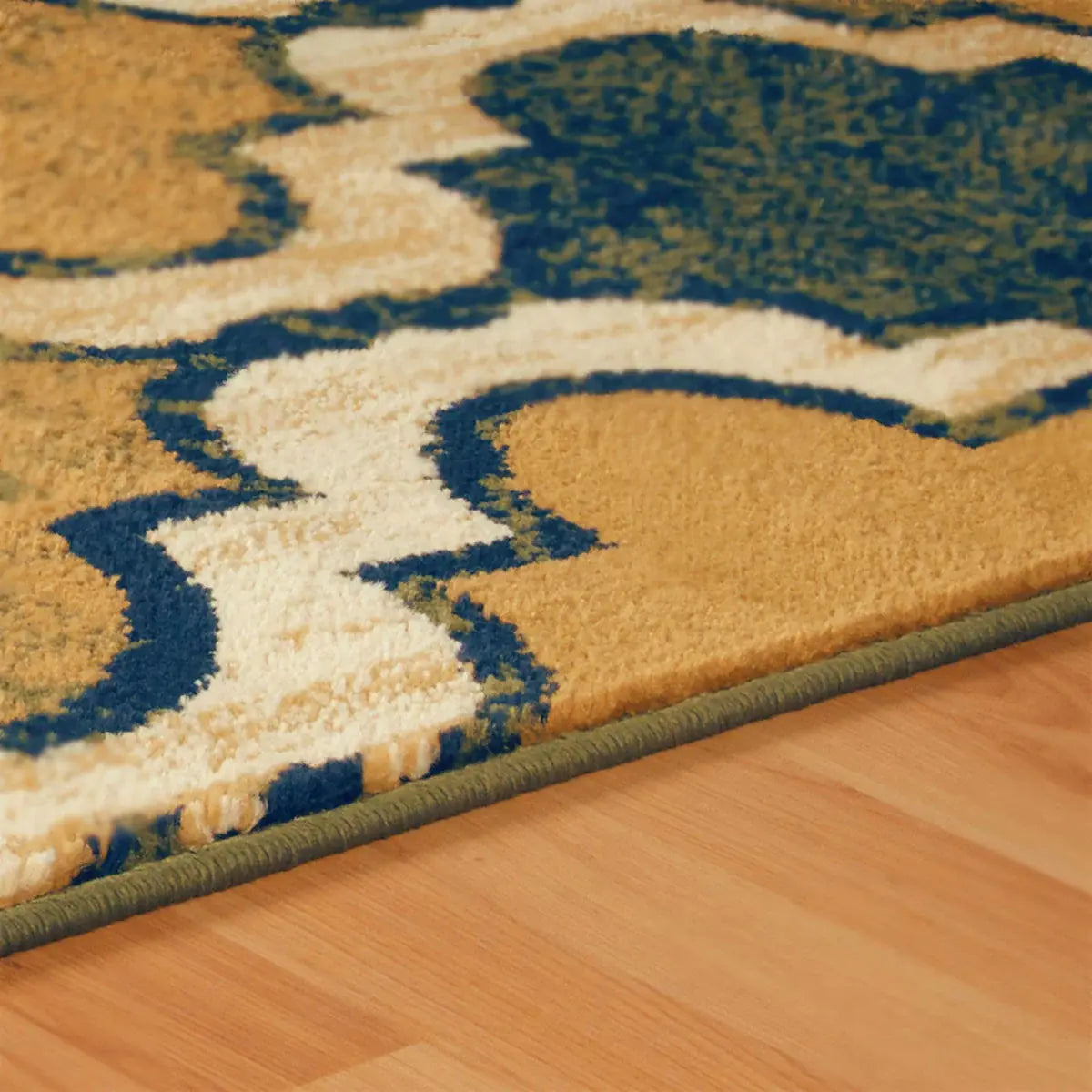 8' X 10' Green Quatrefoil Power Loom Distressed Stain Resistant Area Rug - Homeroots - Flyclothing LLC