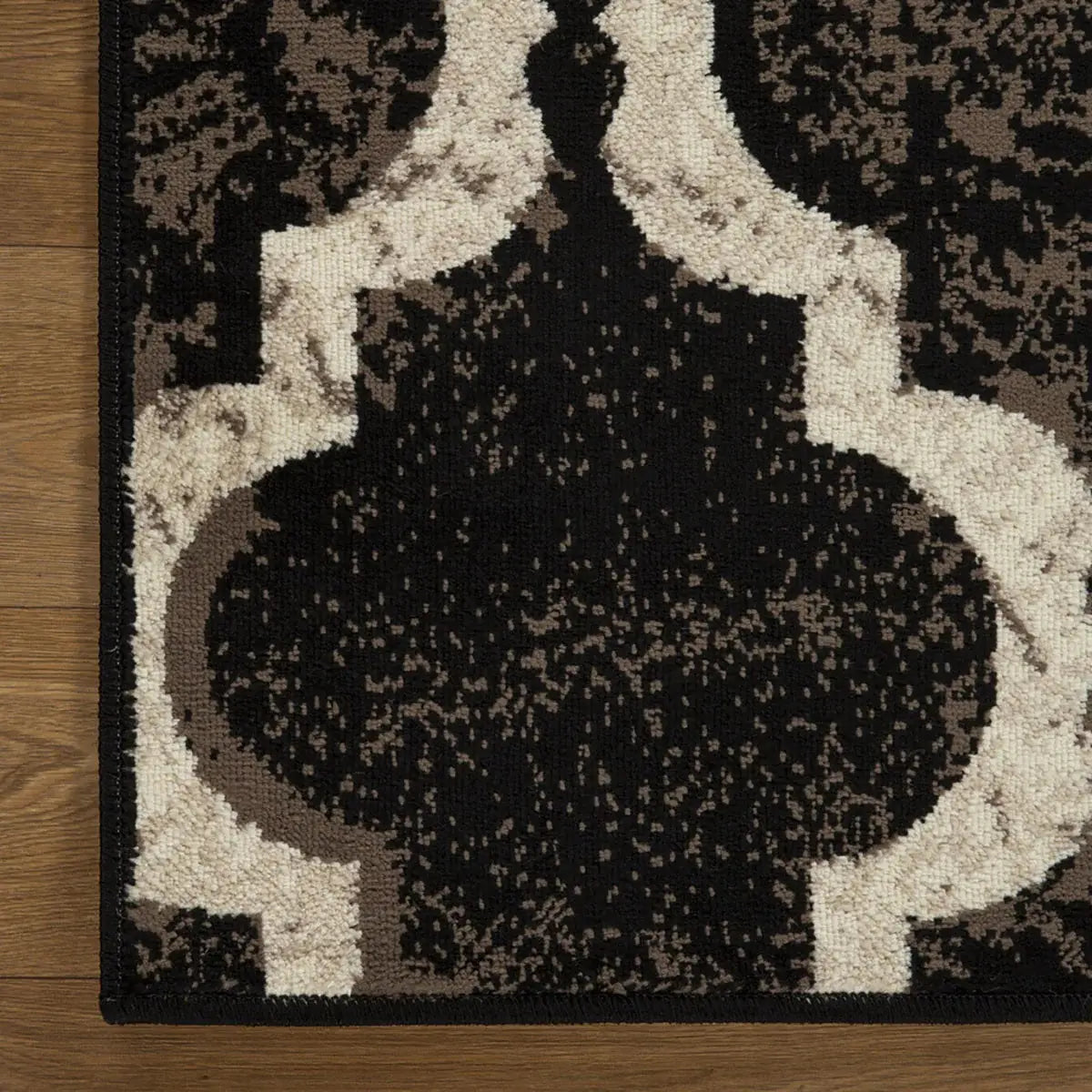 8' Square Chocolate Square Quatrefoil Power Loom Distressed Stain Resistant Area Rug - Homeroots - Flyclothing LLC
