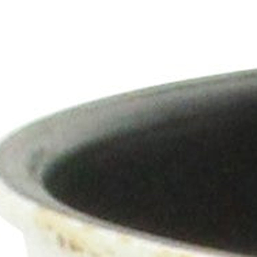 11" Cream Chevron Recycled Plastic Indoor Outdoor Round Pot Planter - Homeroots - Flyclothing LLC