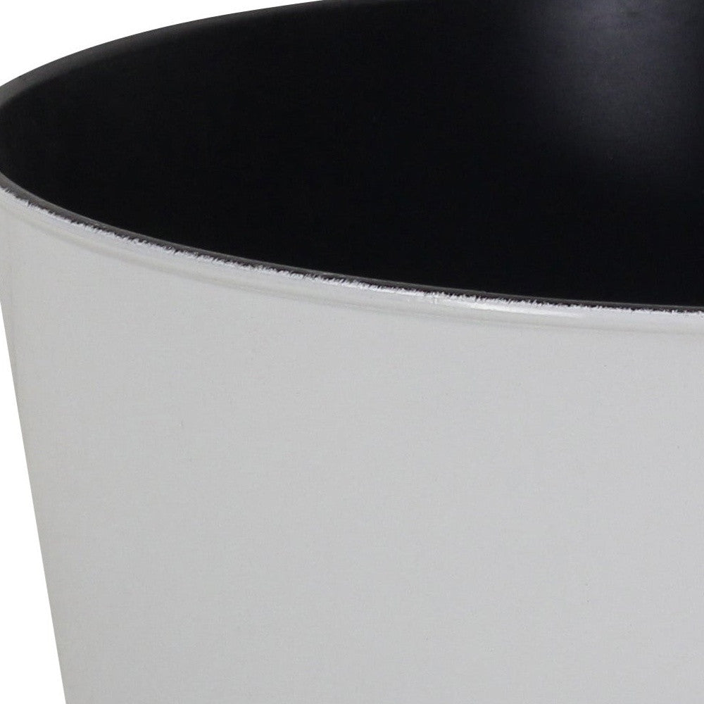 12" White Recycled Plastic Indoor Outdoor Round Pot Planter - Homeroots - Flyclothing LLC