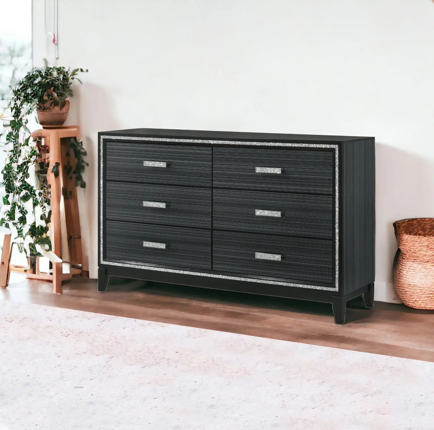 63" Black Solid and Manufactured Wood Six Drawer Double Dresser - Homeroots - Flyclothing LLC