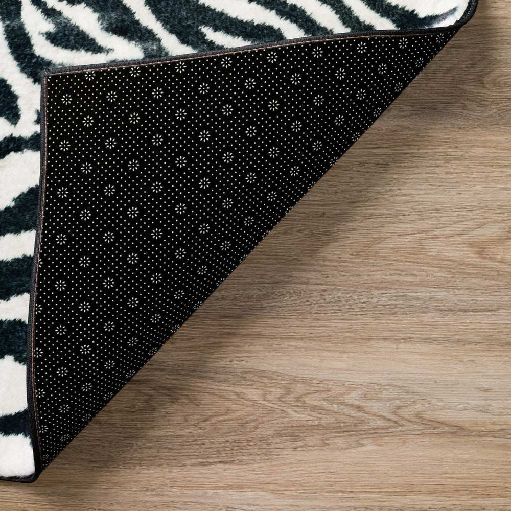 3' X 5' Black and White Zebra Print Shag Handmade Non Skid Area Rug - Homeroots - Flyclothing LLC