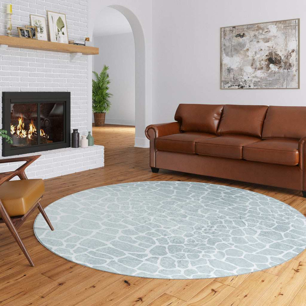 8' Gray and Ivory Round Animal Print Handmade Non Skid Area Rug - Homeroots - Flyclothing LLC