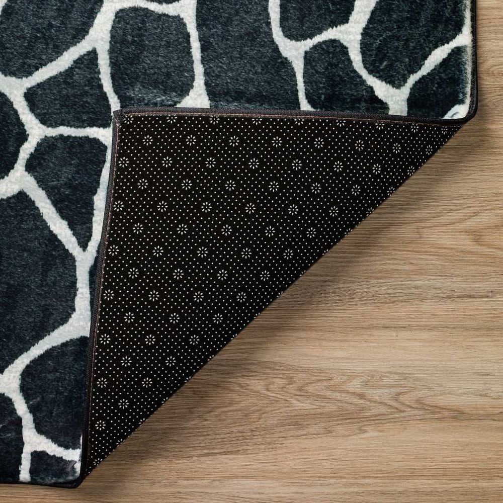 8' X 8' Black and White Croc Round Shag Handmade Non Skid Area Rug - Homeroots - Flyclothing LLC