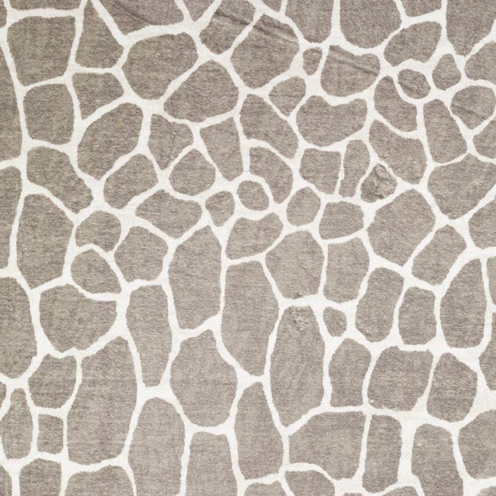 8' X 8' Beige Round Giraffe Print Shag Handmade Non Skid Area Rug - Homeroots - Flyclothing LLC