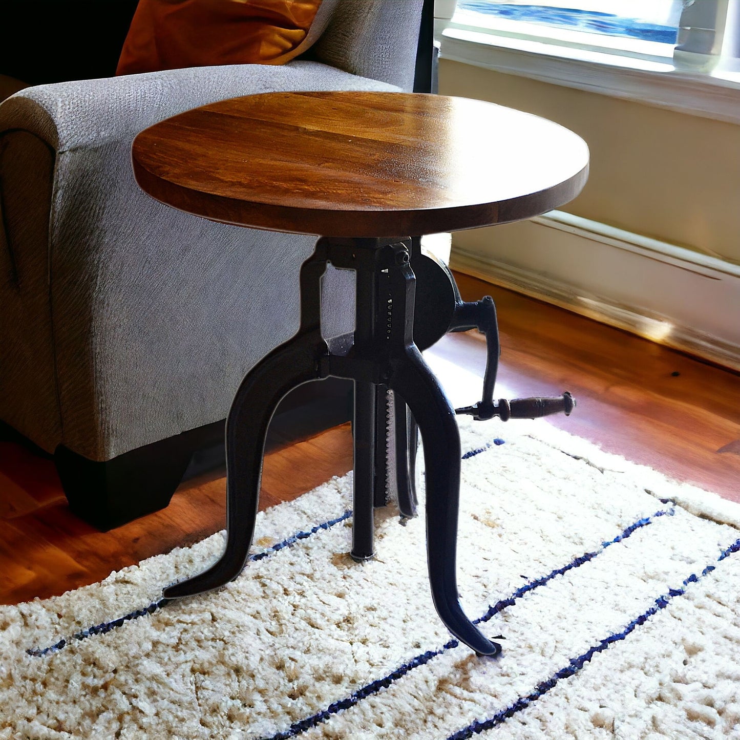 19" Black And Chestnut Solid Wood And Iron Height Adjustable Round End Table - Homeroots - Flyclothing LLC