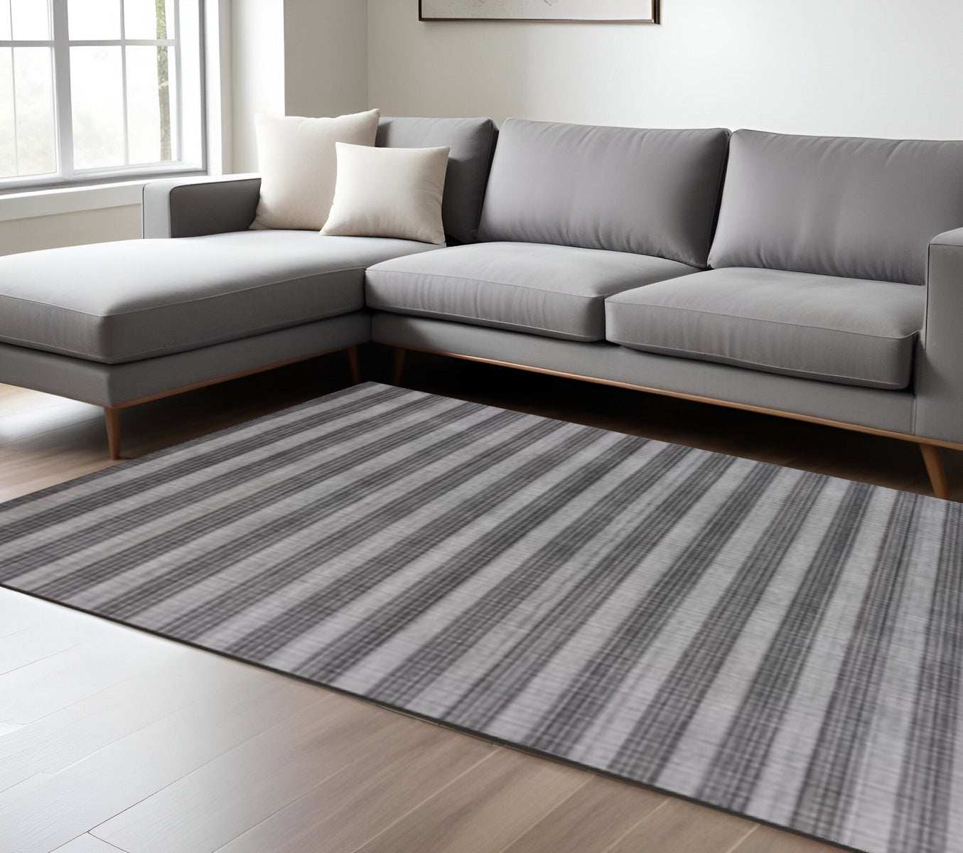 8' X 10' Black And Dark Grey Hand Loomed Area Rug - Homeroots - Flyclothing LLC