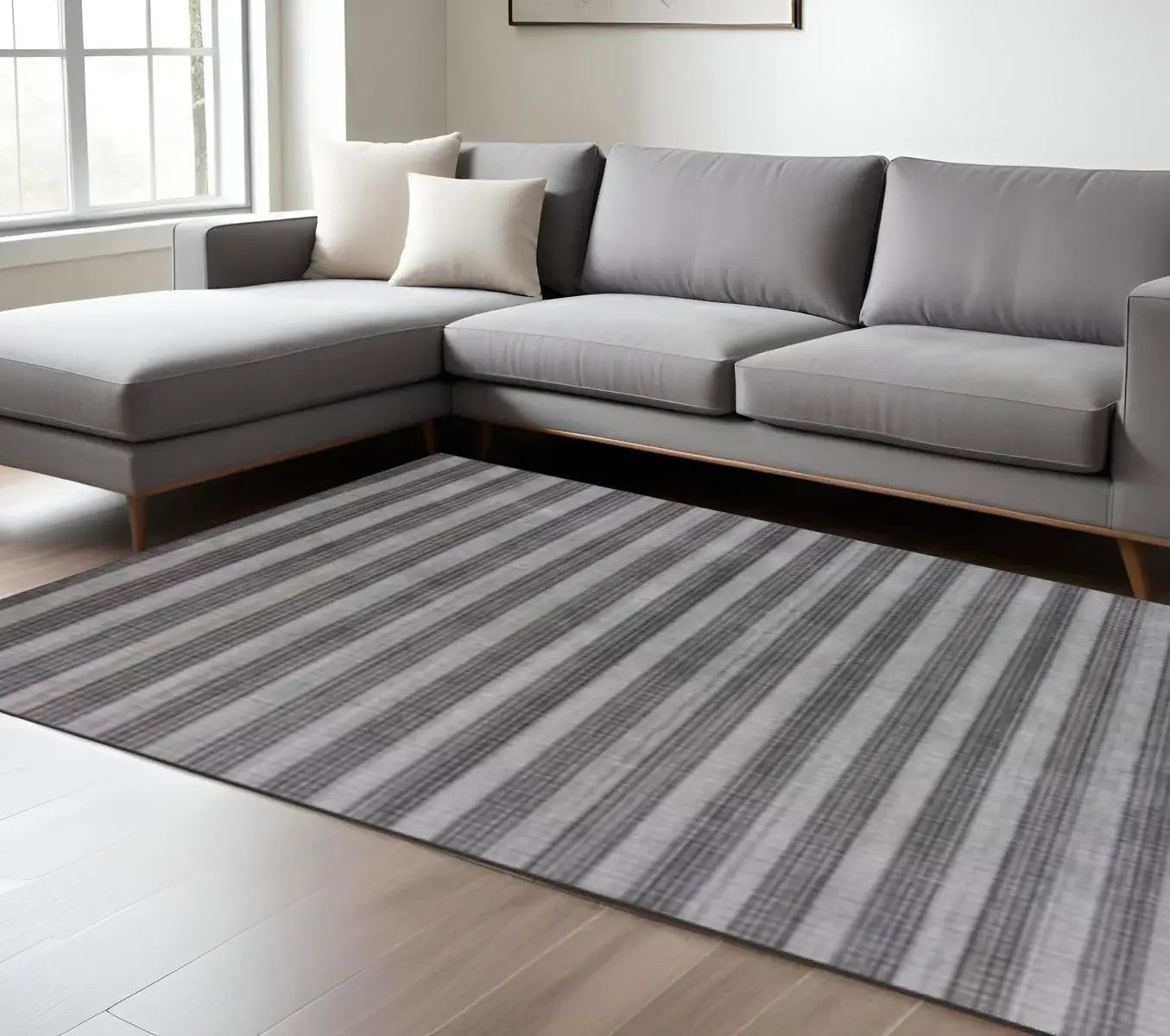 9' X 12' Black And Dark Grey Hand Loomed Area Rug - Homeroots - Flyclothing LLC