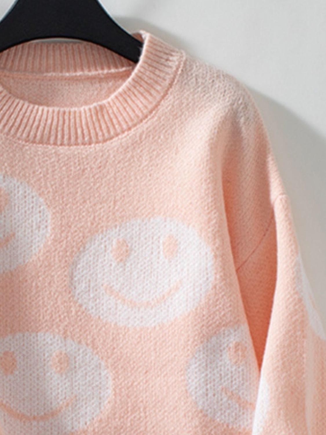 Smile Pattern Round Neck Long Sleeve Sweater - Trendsi