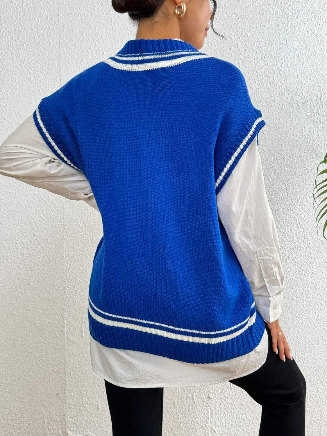 Contrast Trim V-Neck Sweater Vest - Trendsi - Flyclothing LLC