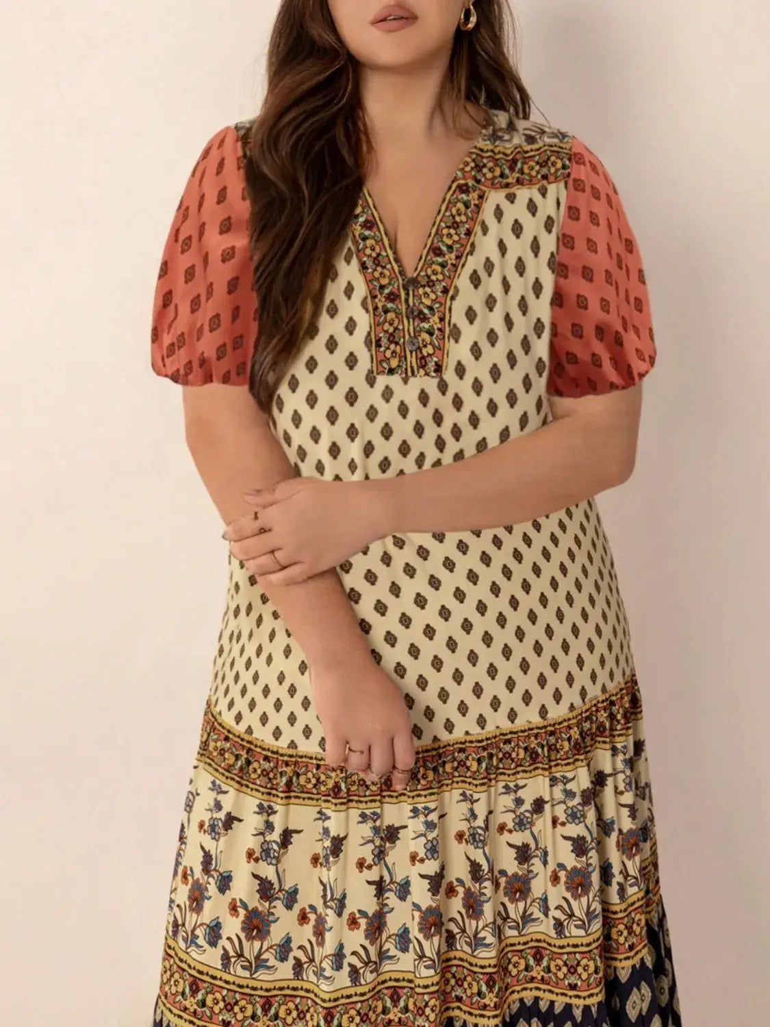 Plus Size Ruched Printed Short Sleeve Midi Dress - Trendsi - Flyclothing LLC