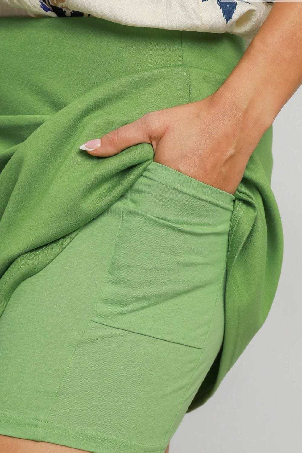 Umgee Full Size Mid-Rise Skort with Pockets Plus Size - Trendsi - Flyclothing LLC