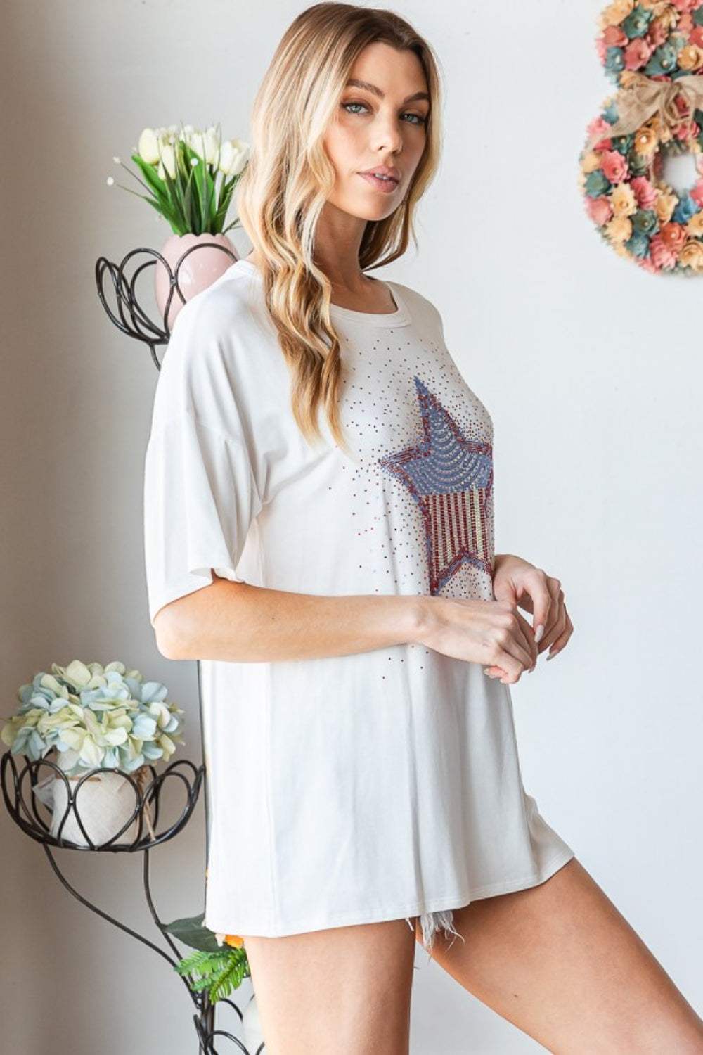 Heimish Full Size Star Patch Short Sleeve T-Shirt - Trendsi - Flyclothing LLC